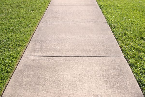 Cement Sidewalk Replacement in New Braunfels