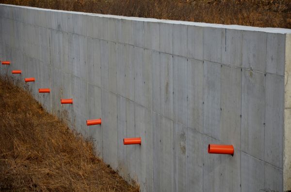 Concrete Wall Installation in New Braunfels